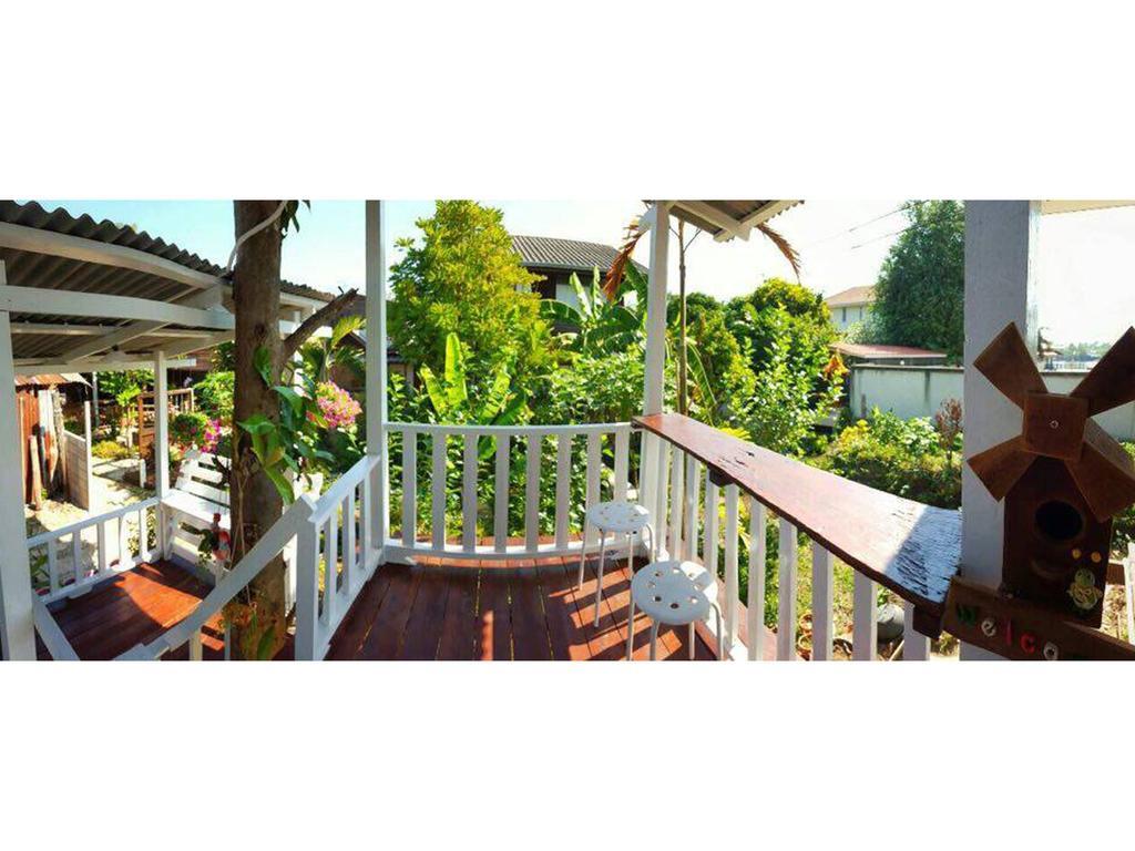 Baanchompooamphawa Homestay