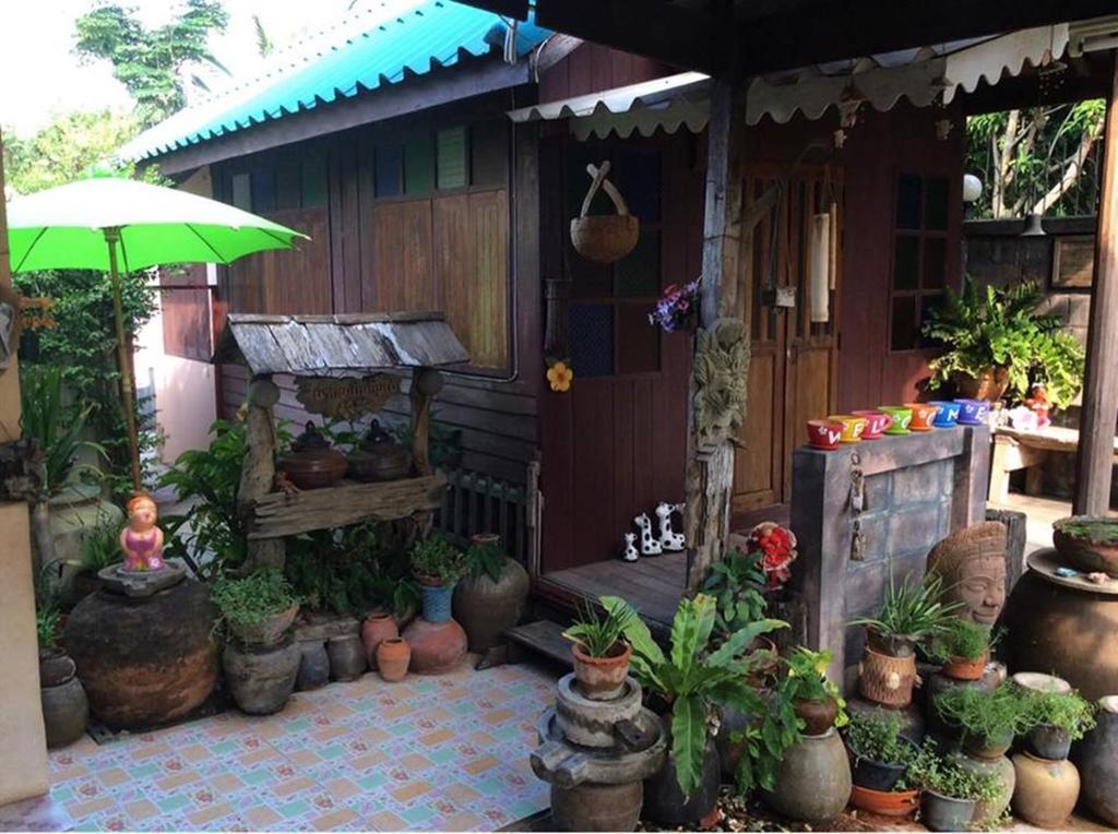 Baanchompooamphawa